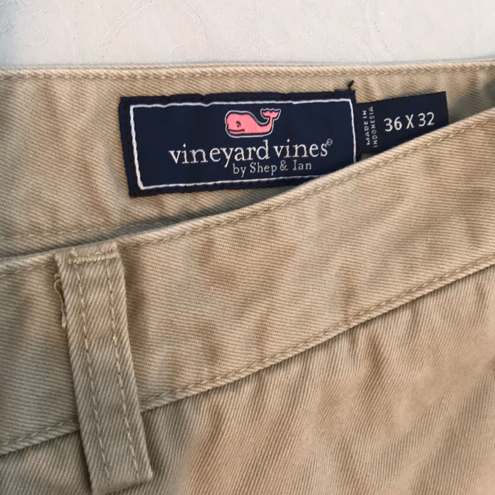 Vineyard vines 36x32 khaki club pant